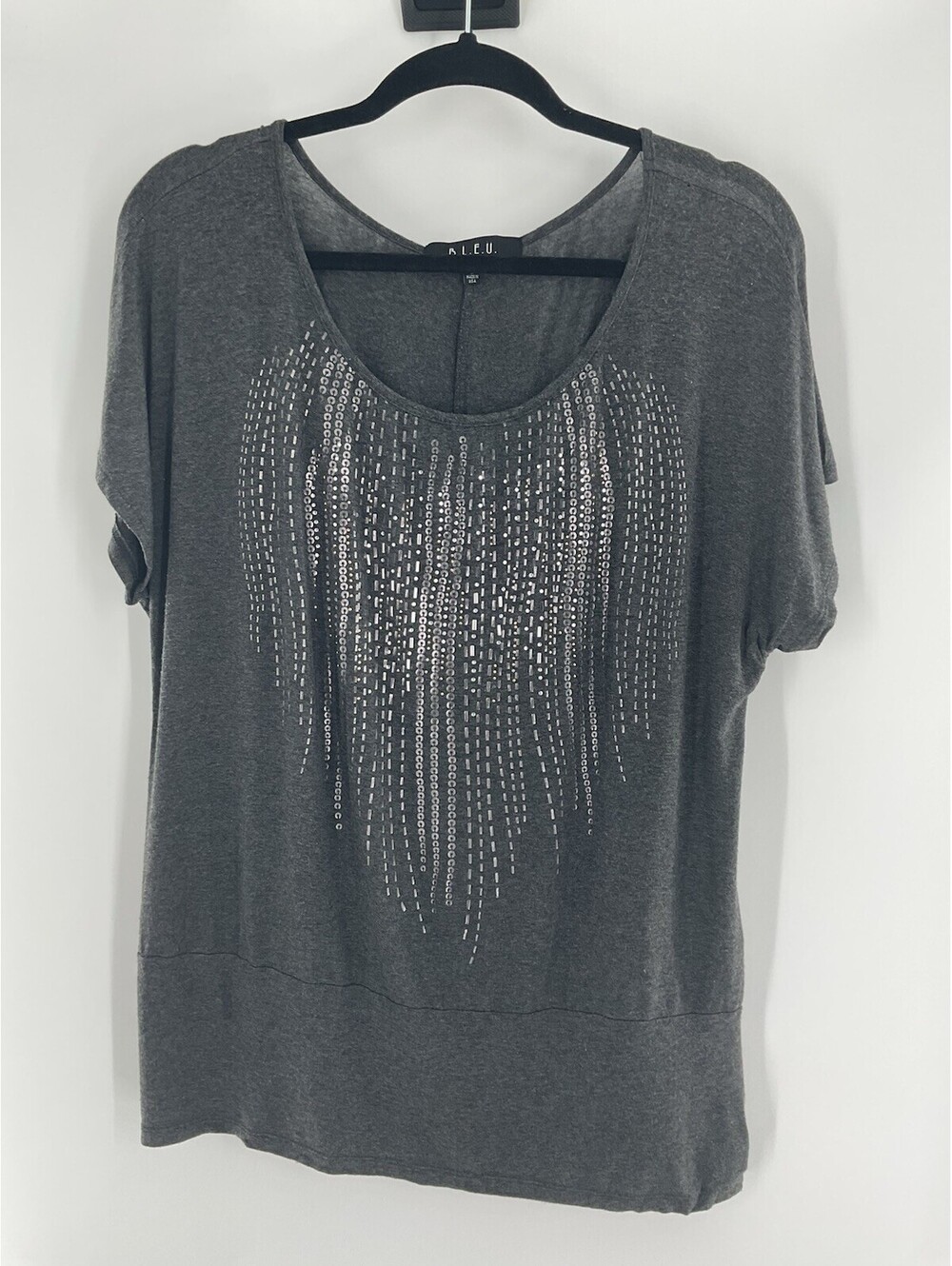 B.L.E.U. Womenโs Large Embellished T-Shirt Gray 106